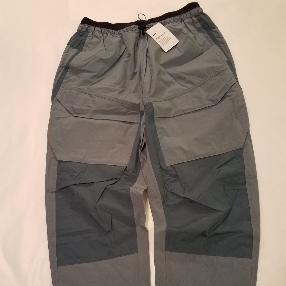 Nike tech pack cargos